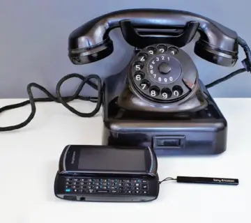 Hvem står bag telefonnummer 88700814?